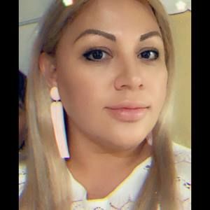 Meet your Posher, Sandra